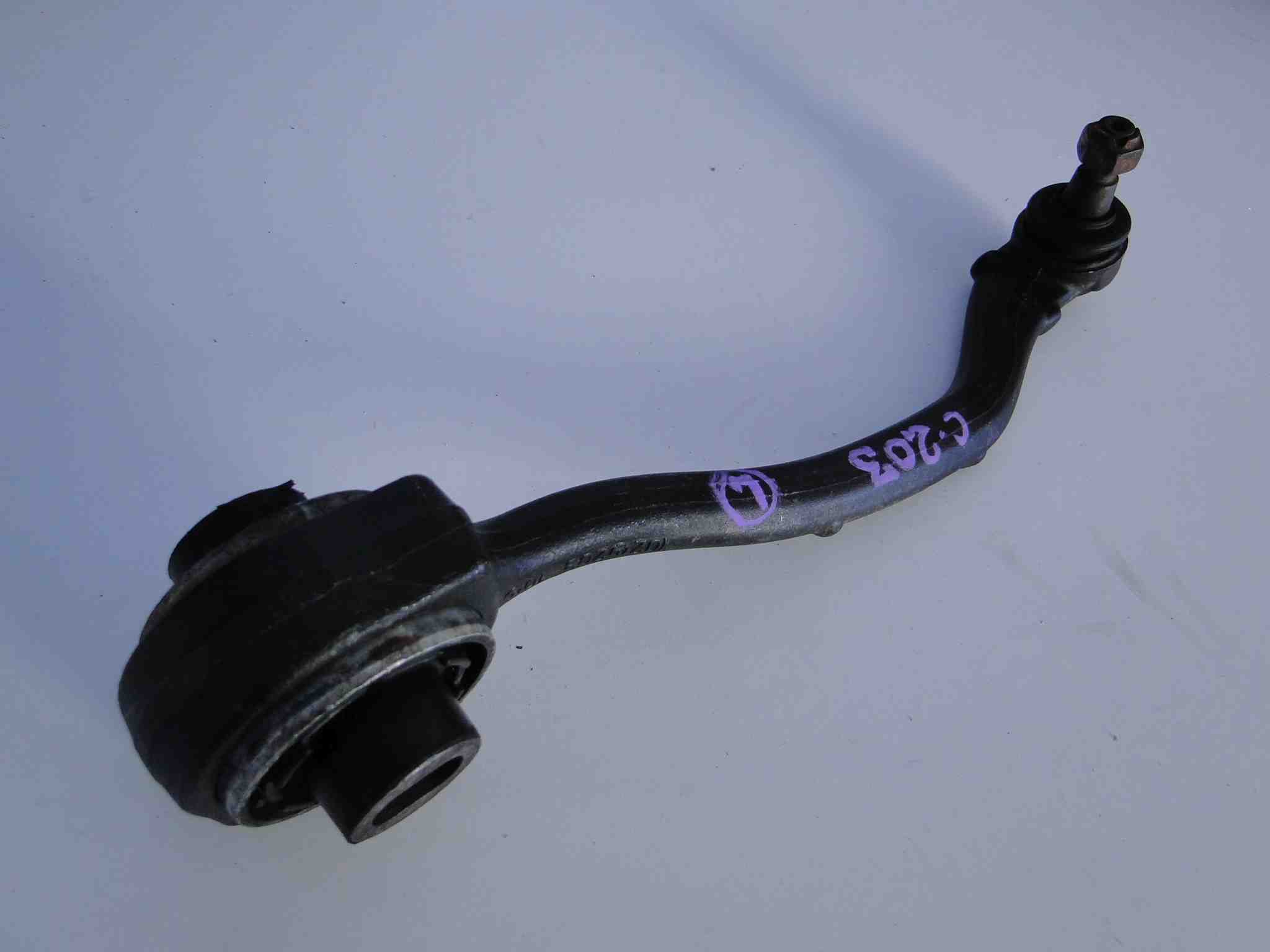 MERCEDES C KLASA W203 WAHACZ DOLNY LEWY