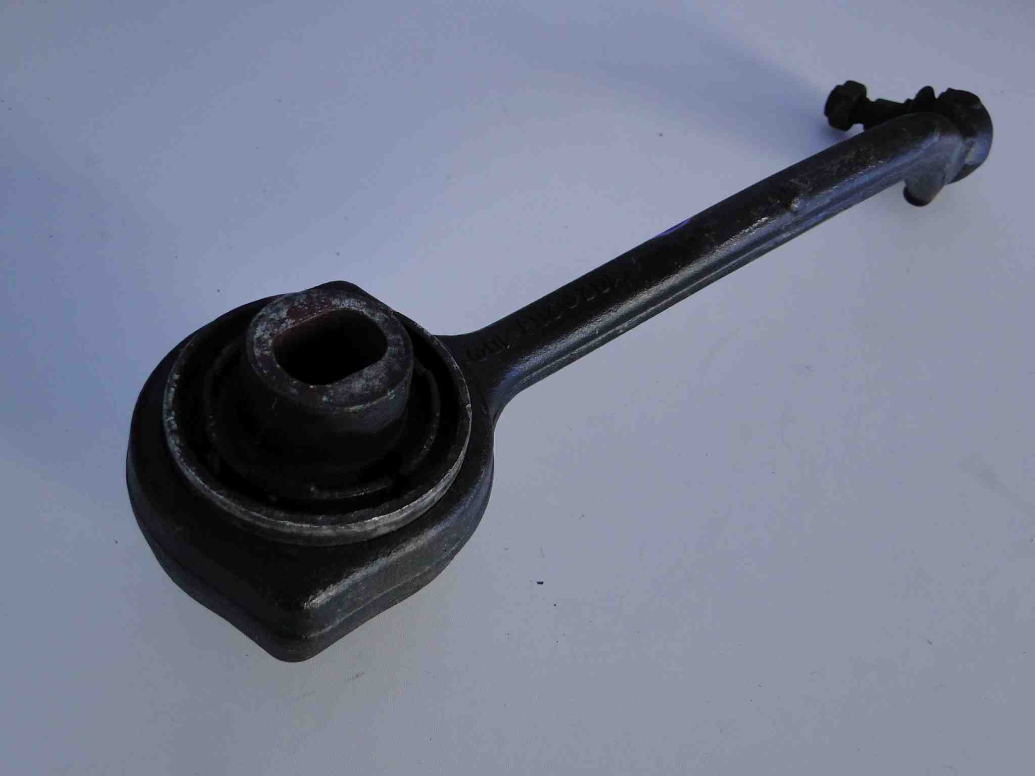 MERCEDES C KLASA W203 WAHACZ DOLNY LEWY - obrazek 3