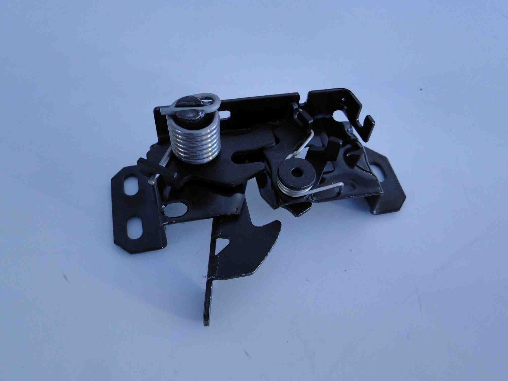 MERCEDES ZAMEK MASKI W PAS PRZEDNI A2198800160 - obrazek 5