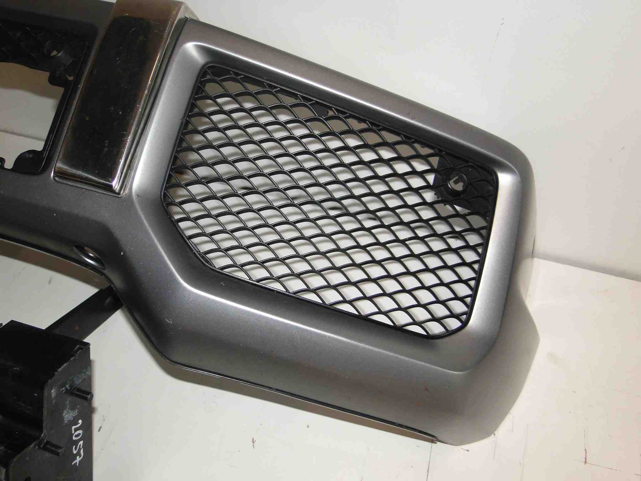 MERCEDES G KLASA W463 LIFT AMG KRATKA LEWA ZDERZAKA - obrazek 7