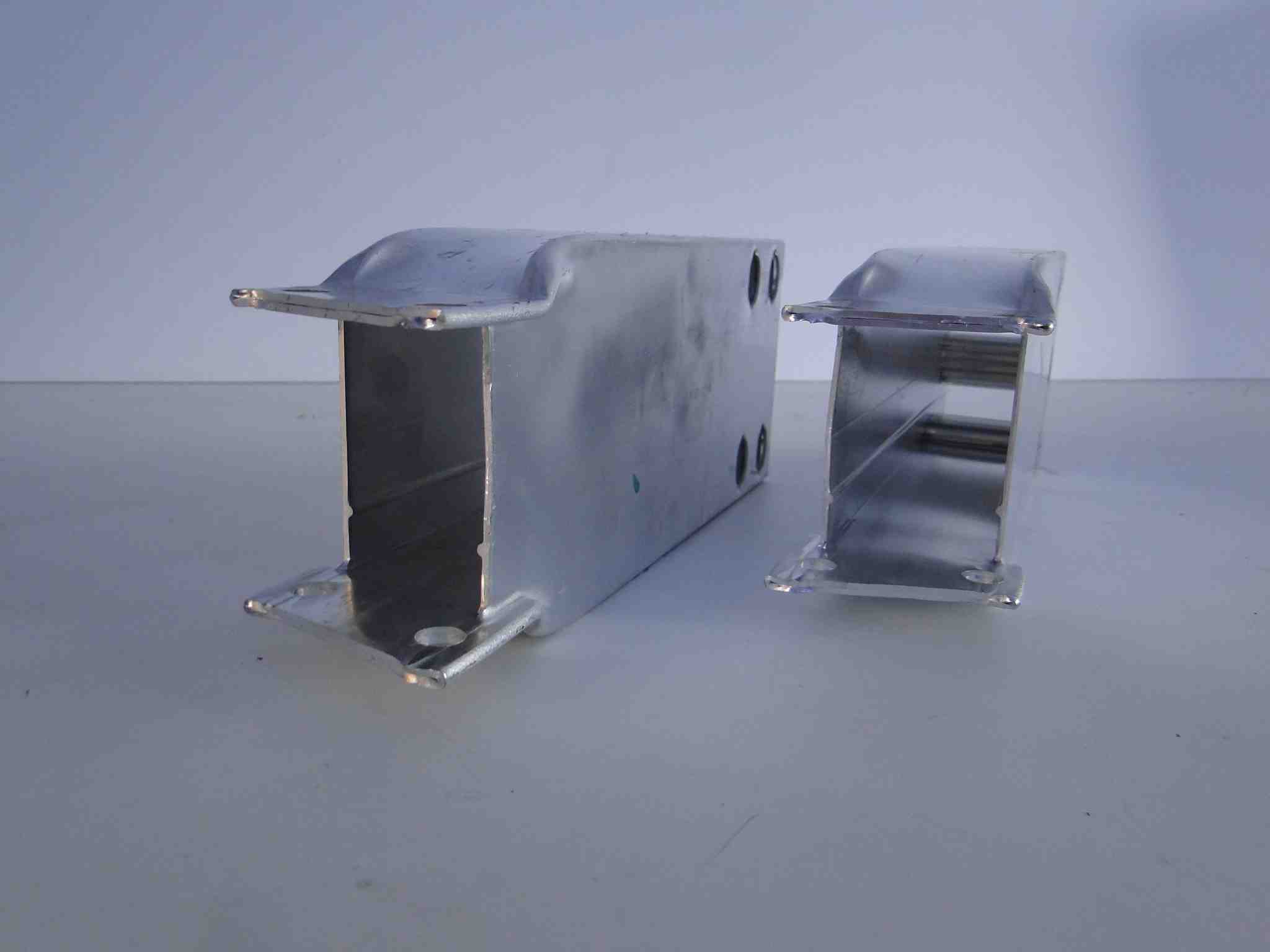 MERCEDES E KLASA W213, 238 ,GLC 253, CLS 257 STREFA ZGNIOTU PRAWA LEWA - obrazek 4