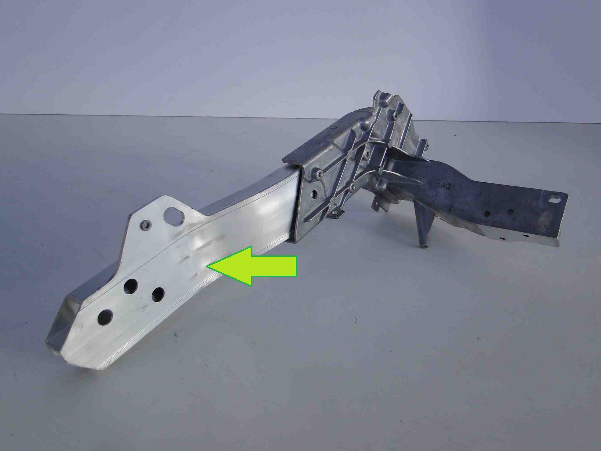 MERCEDES CLS 257, E KLASA W213, 238, GLC 253 OKULAR PRAWY LEWY KIEŁ - obrazek 2