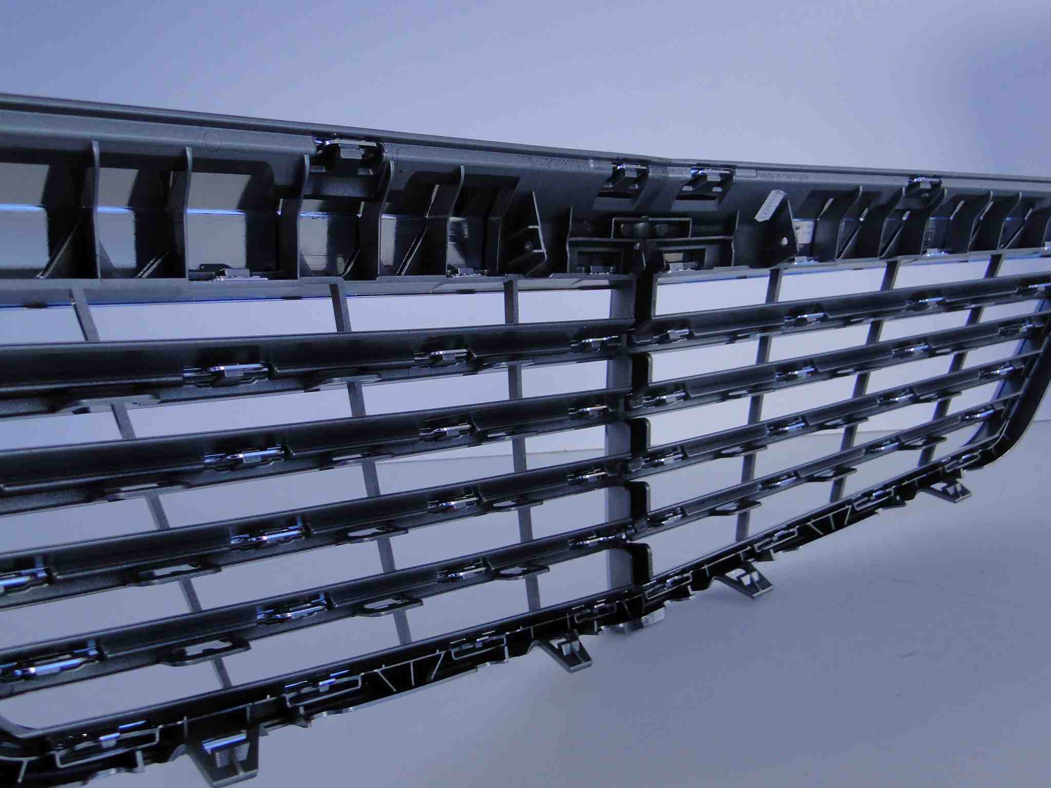 MERCEDES E KLASA W212 GRILL ATRAPA ELEGANCE AVANTGARDE - obrazek 18