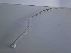 MERCEDES C KLASA W 205 LISTWA ŚRODKOWA CHROM AMG