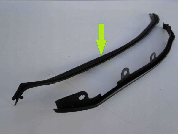 MERCEDES E KLASA W213 USZCZELKA LISTWA DRZWI PRAWE TYLNE