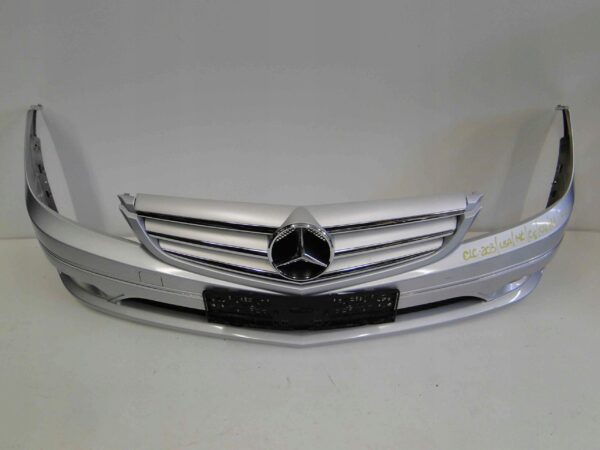 MERCEDES CLC 203 ZDERZAK PRZEDNI BEZ PTS i SPRYSK