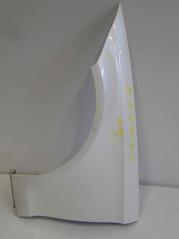 MERCEDES CLS 218 LIFT BŁOTNIK PRZEDNI LEWY 799