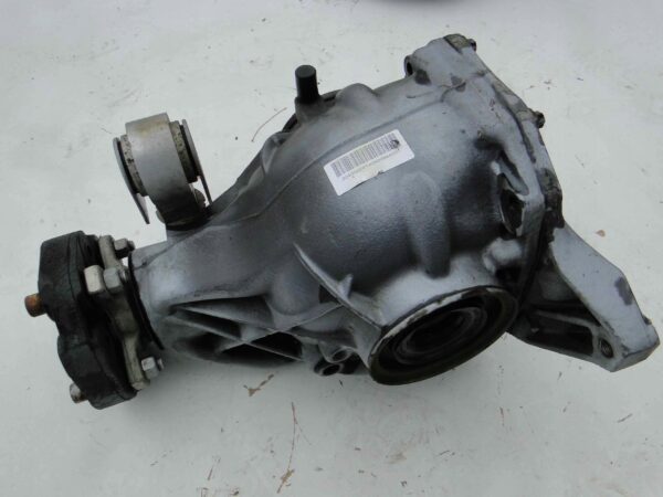 MERCEDES C KLASA W204 204 MOST TYLNY DYFER 2,47