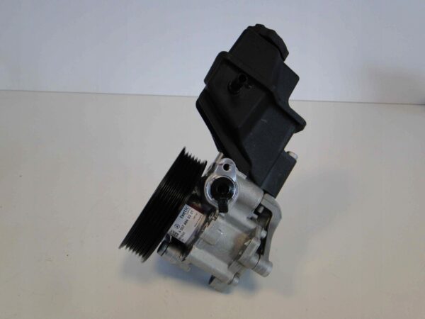 MERCEDES R KLASA 251 POMPA WSPOMAGANIA A0074660201