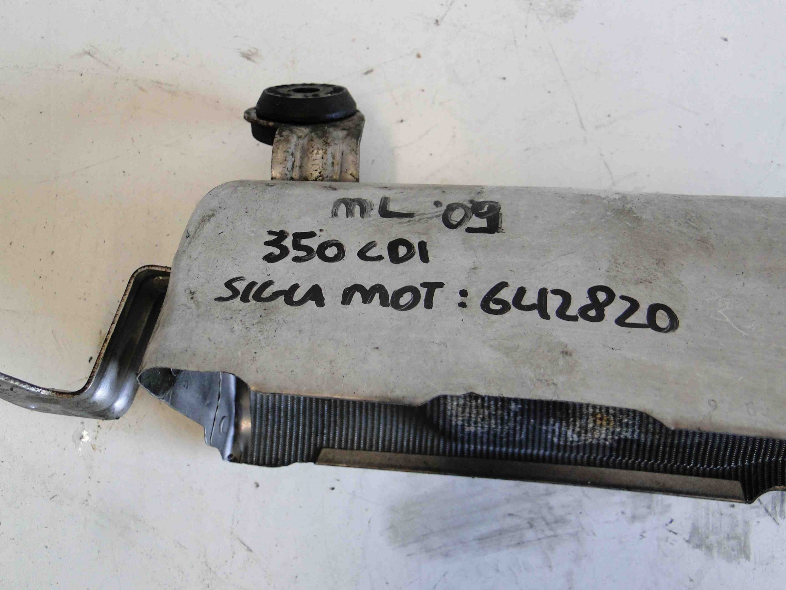 MERCEDES ML 164 LIFT OSŁONA TERMICZNA A6420901741 - obrazek 6