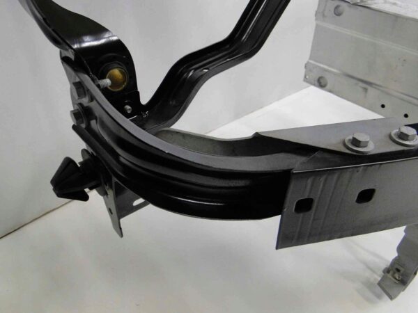 MERCEDES E KLASA 207 COUPE ŚLIZG ZDERZAKA