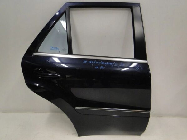 MERCEDES ML W164 164 DRZWI TYLNE PRAWE BEZ RDZY