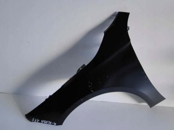 MERCEDES A KLASA W177 177 BŁOTNIK PRZEDNI LEWY