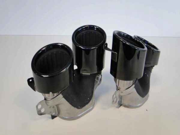 MERCEDES AMG GT X290 290 KOŃCÓWKA WYDECHU KOMPLET