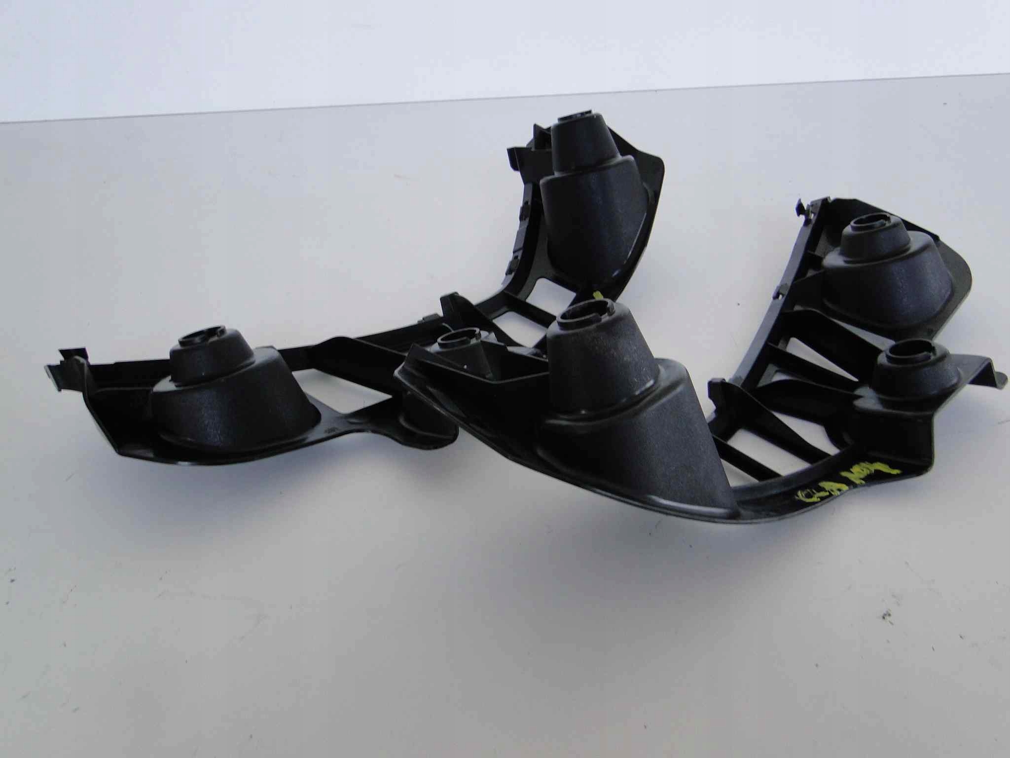 MERCEDES CLA 118 RAMA ŚLIZG W ZDERZAK TYLNY L/P - obrazek 3