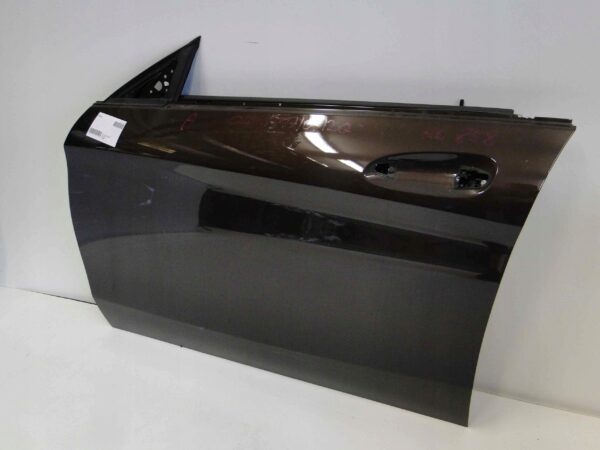 MERCEDES CLA 117 DRZWI LEWE PRZEDNIE GOŁE 858