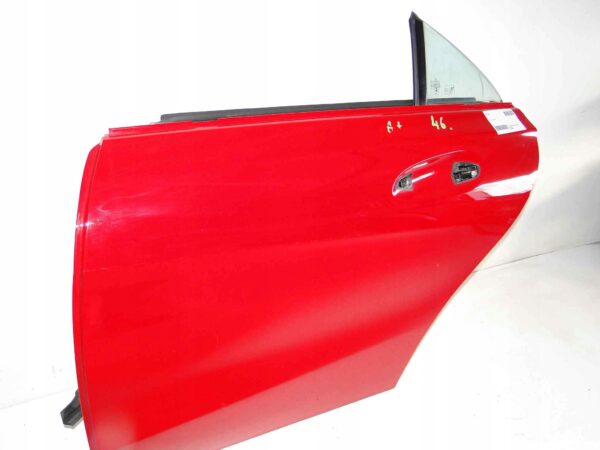 MERCEDES CLA 117 DRZWI LEWE TYLNE 589