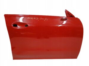 MERCEDES CLA 118 DRZWI PRAWE PRZEDNIE PRZÓD CZERWONE