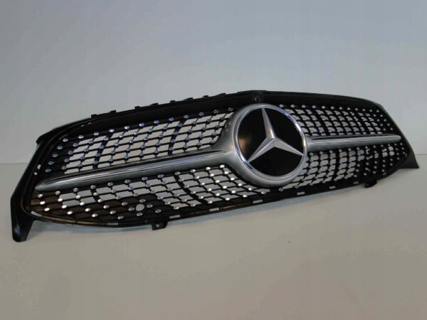 MERCEDES CLA 118 GRILL ATRAPA DIAMENT KAMERA ORYGINAŁ