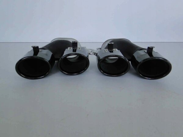 MERCEDES CLA 118 KOŃCÓWKA WYDECHU 45 AMG KOMPLET