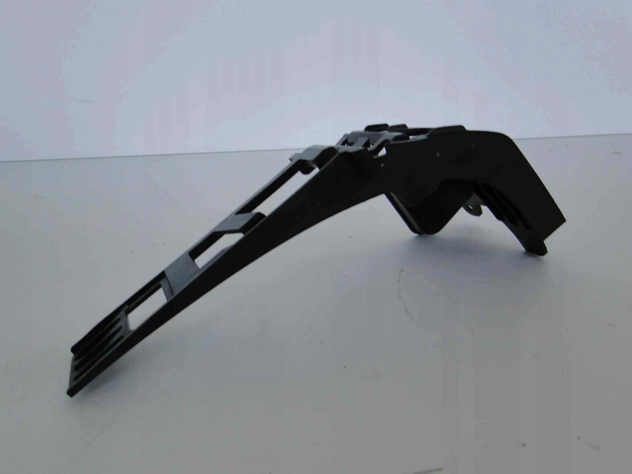 MERCEDES CLA 118 RAMA ŚLIZG UCHWYT TYLNY AMG L/P - obrazek 4