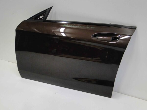 MERCEDES CLA W117 117 DRZWI LEWE PRZEDNIE 990