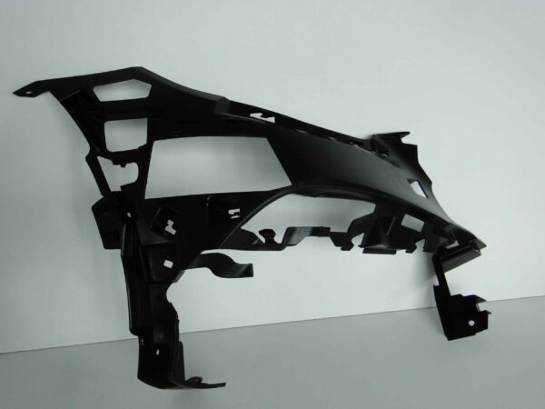 MERCEDES E KLASA W213 213 LIFT RAMA ZDERZAKA PRAWA