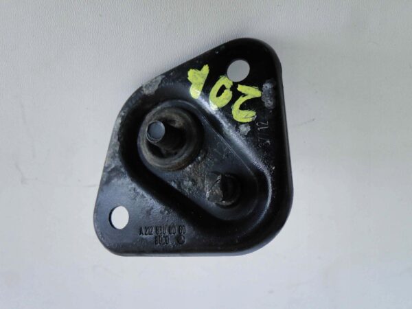 MERCEDES EQS 297 UCHO ZACZEP MASKI