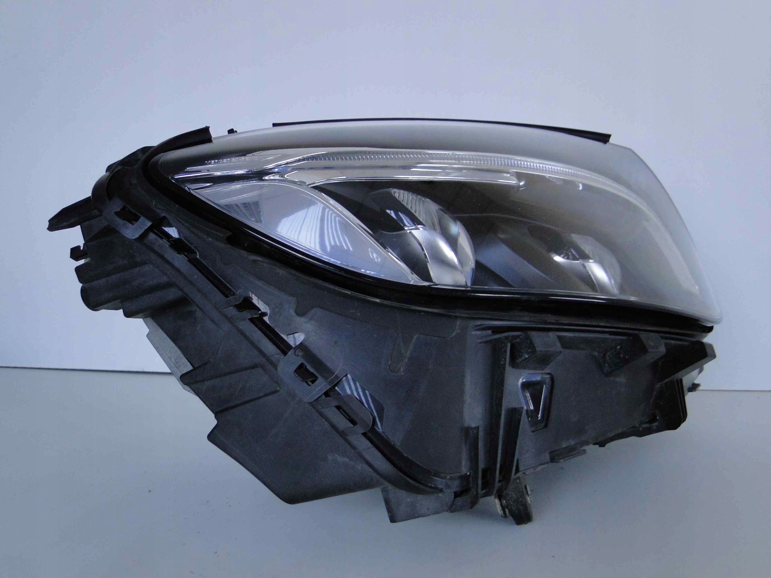 MERCEDES GLC 253 LAMPA FULL LED ILS PRAWA - obrazek 7