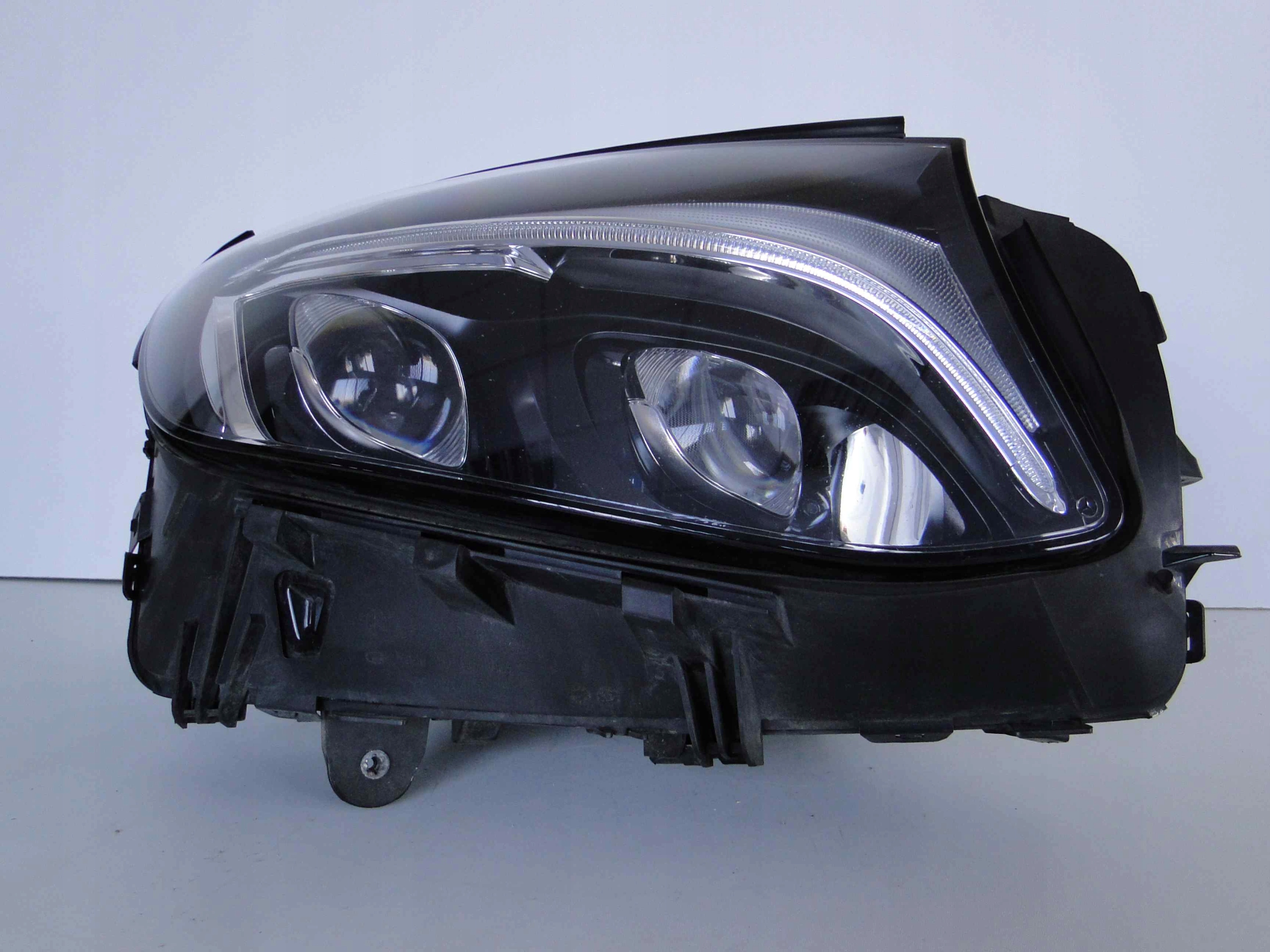 MERCEDES GLC 253 LAMPA FULL LED ILS PRAWA - obrazek 3