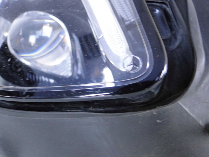 MERCEDES GLC 253 LAMPA FULL LED ILS PRAWA - obrazek 9