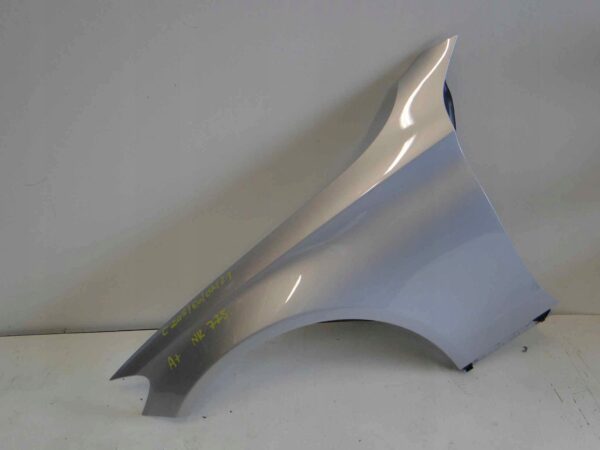 MERCEDES C KLASA W205 205 BŁOTNIK PRZEDNI LEWY