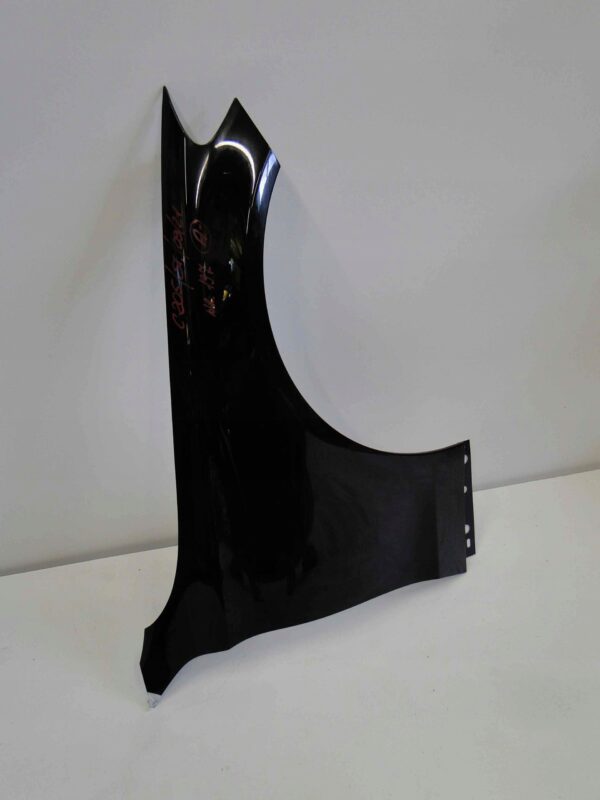 MERCEDES C KLASA W205 205 BŁOTNIK PRZEDNI PRAWY