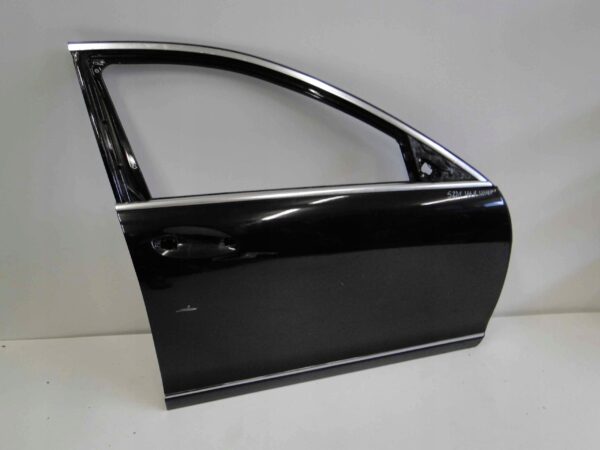MERCEDES W221 221 LISTWA DRZWI PRAWE PRZEDNIE