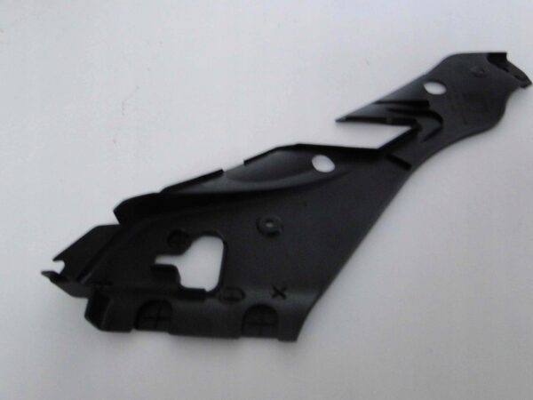 MERCEDES C KLASA W204 204 OSŁONA NA LAMPĘ LEWĄ