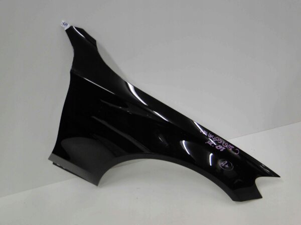 MERCEDES C KLASA W205 205 BŁOTNIK PRZEDNI PRAWY