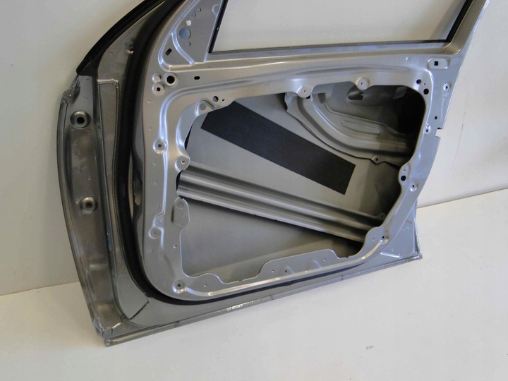 MERCEDES C KLASA W206 206 DRZWI PRZEDNIE PRAWE - obrazek 5