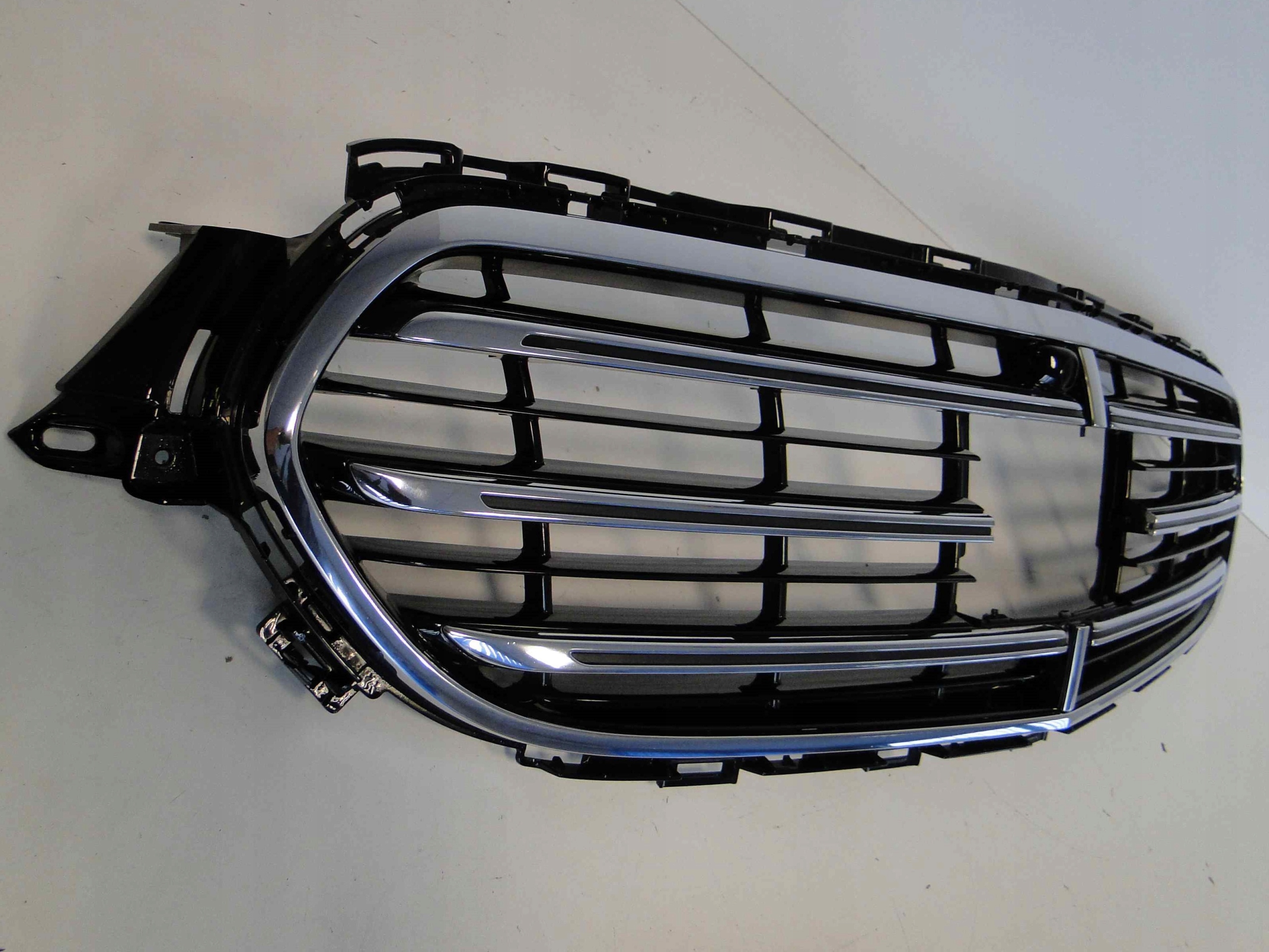 MERCEDES W213 213 LIFT GRILL ATRAPA RADAR KAMERA - obrazek 6