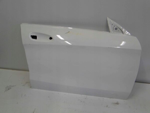 MERCEDES CLA 117 W117 DRZWI PRZEDNIE PRAWE