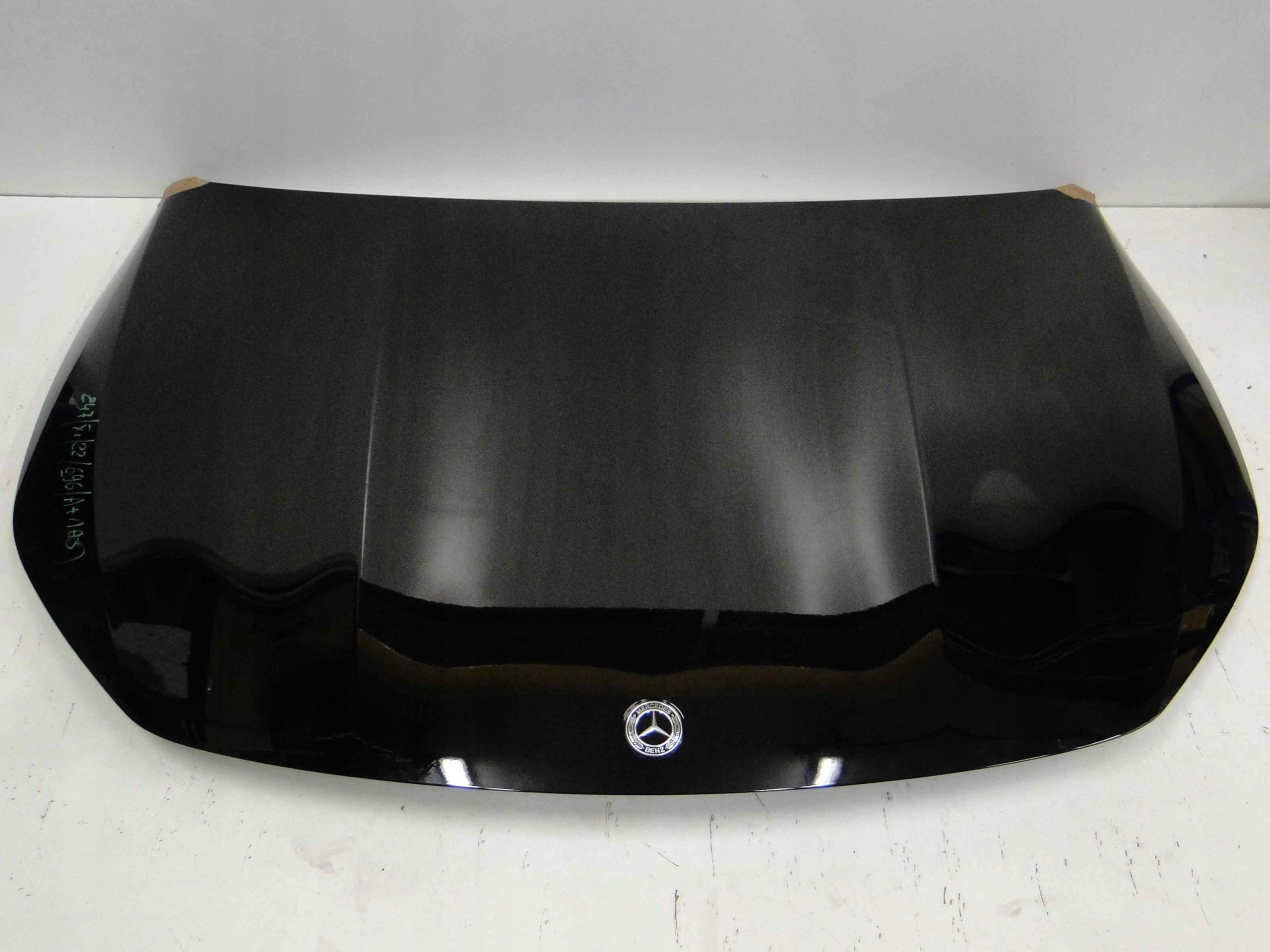 MERCEDES GLA H247 247 MASKA POKRYWA SILNIKA 696 - obrazek 4