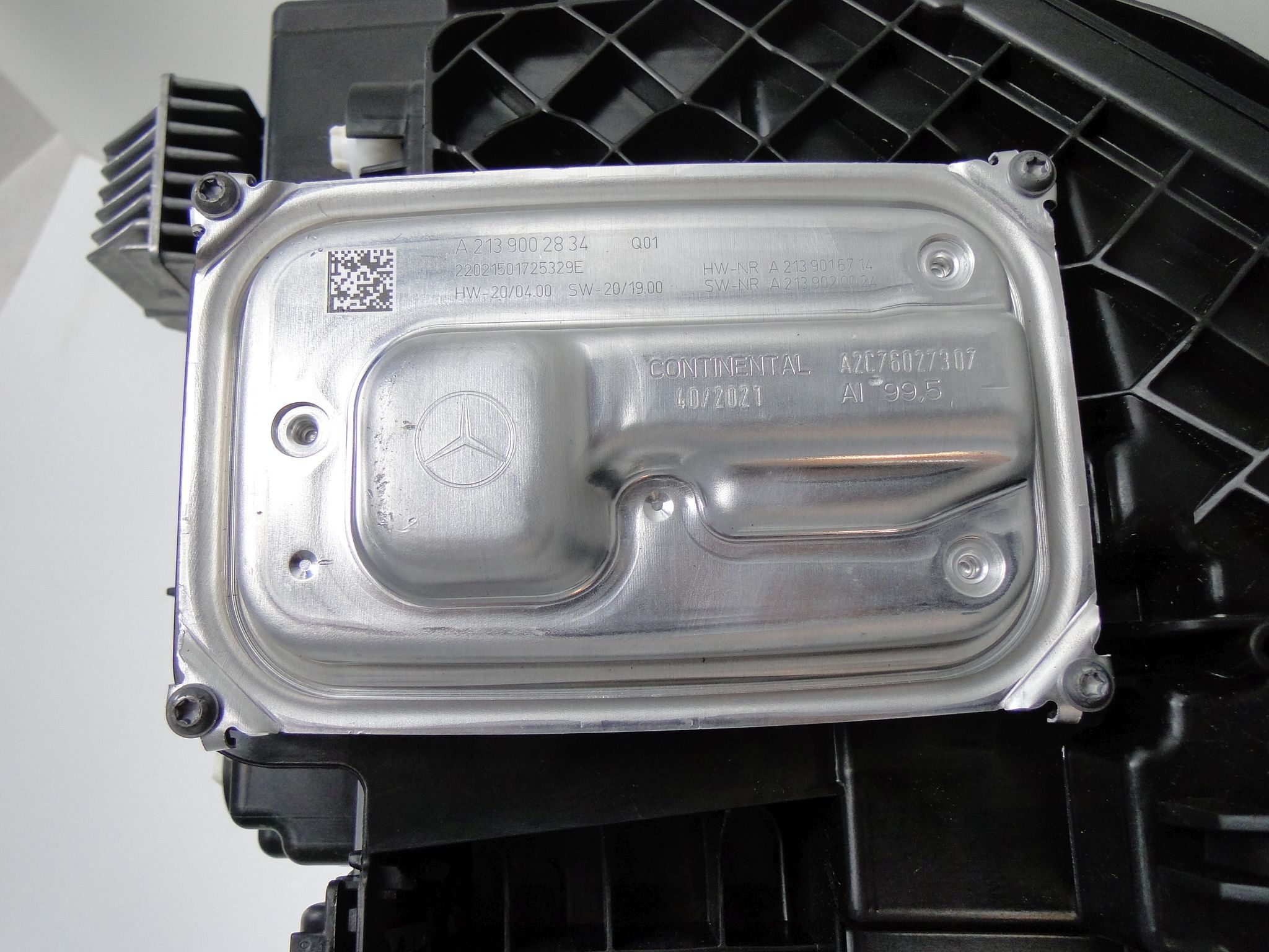 MERCEDES GLA 247 H247 LAMPA PRZEDNIA PRAWA LED - obrazek 16