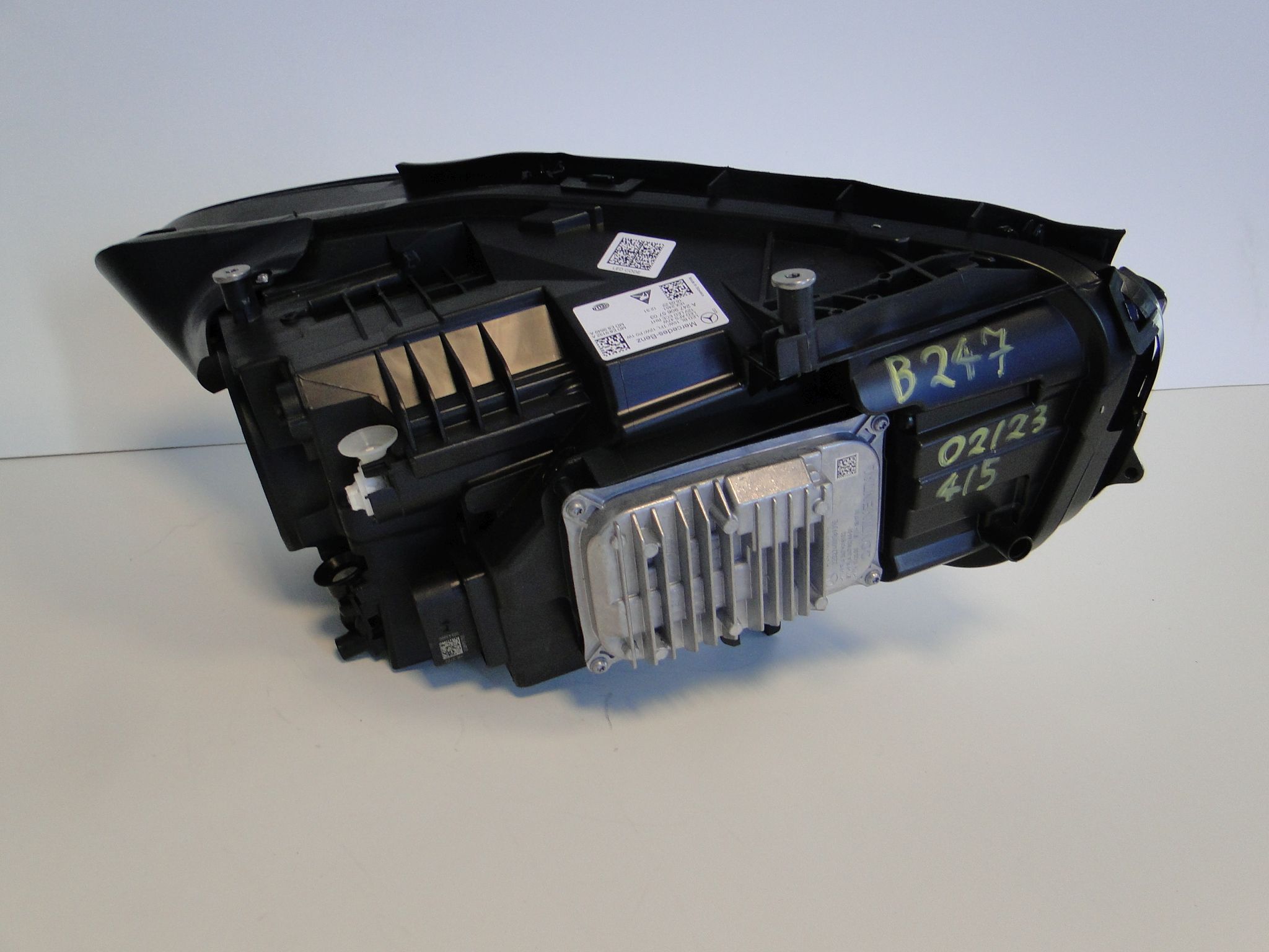 MERCEDES B KLASA 247 W247 LAMPA PRZEDNIA LEWA LED - obrazek 11