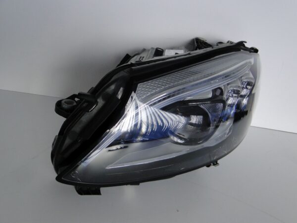 MERCEDES C KLASA 205 W205 LIFT FULL LAMPA LEWA