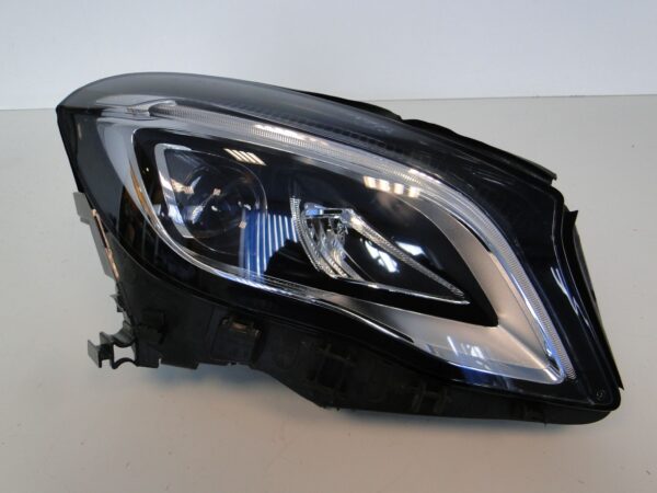 MERCEDES GLA 156 X156 LAMPA PRAWA FULL LED LIFT