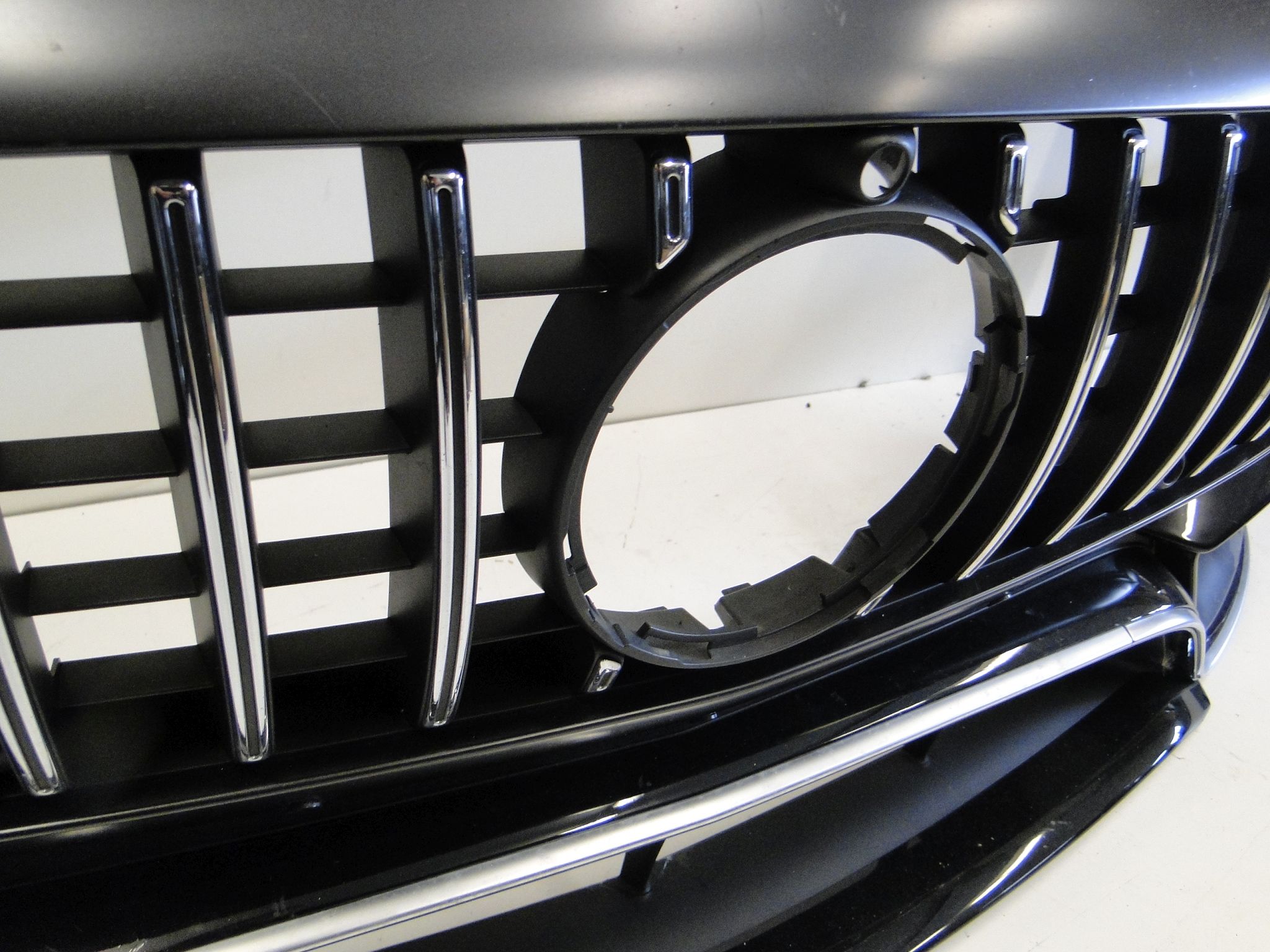 MERCEDES AMG GT 290 X290 63 AMG ZDERZAK PRZEDNI - obrazek 3