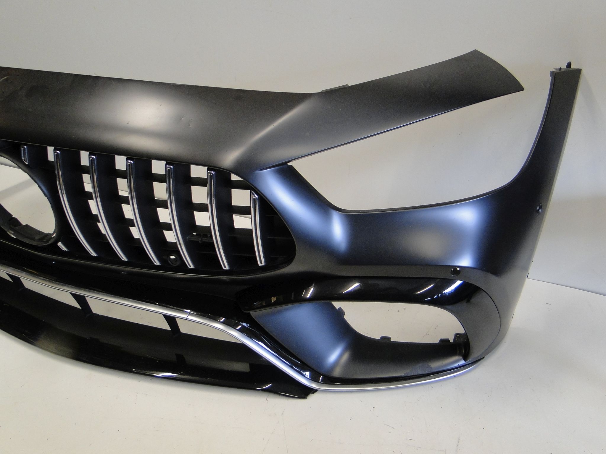 MERCEDES AMG GT 290 X290 63 AMG ZDERZAK PRZEDNI - obrazek 6