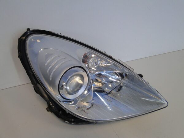 MERCEDES SLK R171 LAMPA H7 PRAWA ZWYKŁA PRZEDNIA