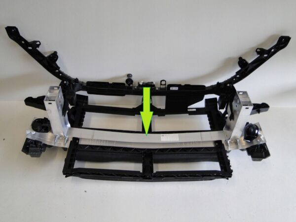 MERCEDES GLB X247 247 BELKA W ZDERZAK PRZEDNI