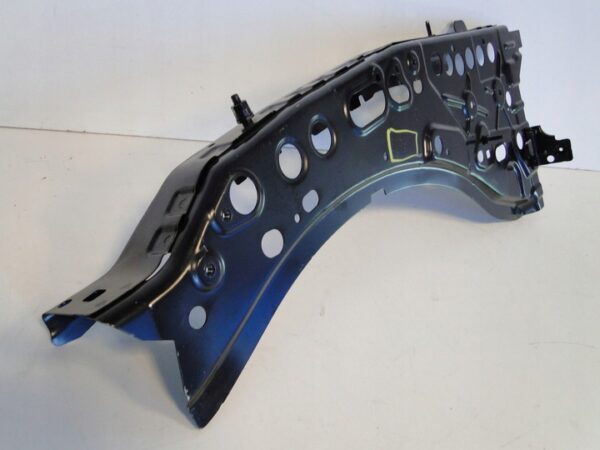 MERCEDES EQB X243 243 PODŁUŻNICA PRZEDNIA LEWA