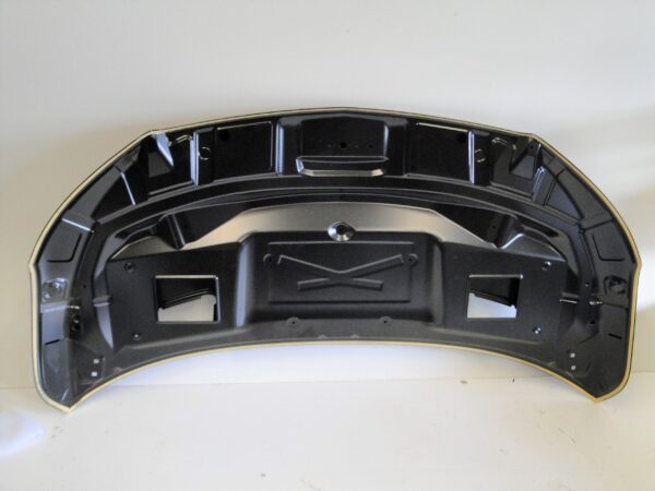 MERCEDES SPRINTER 907 W907 MASKA POKRYWA SILNIK